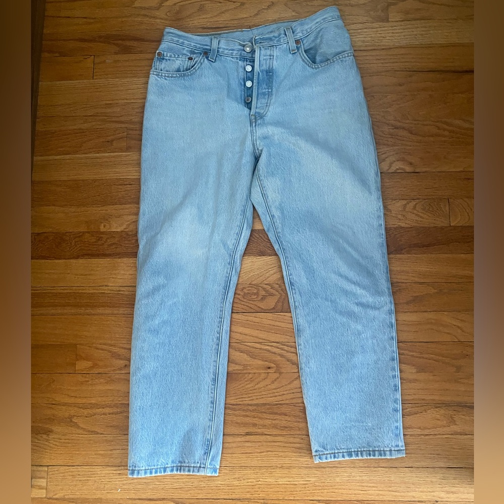 Levi’s 501 Crop Jeans Light Wash